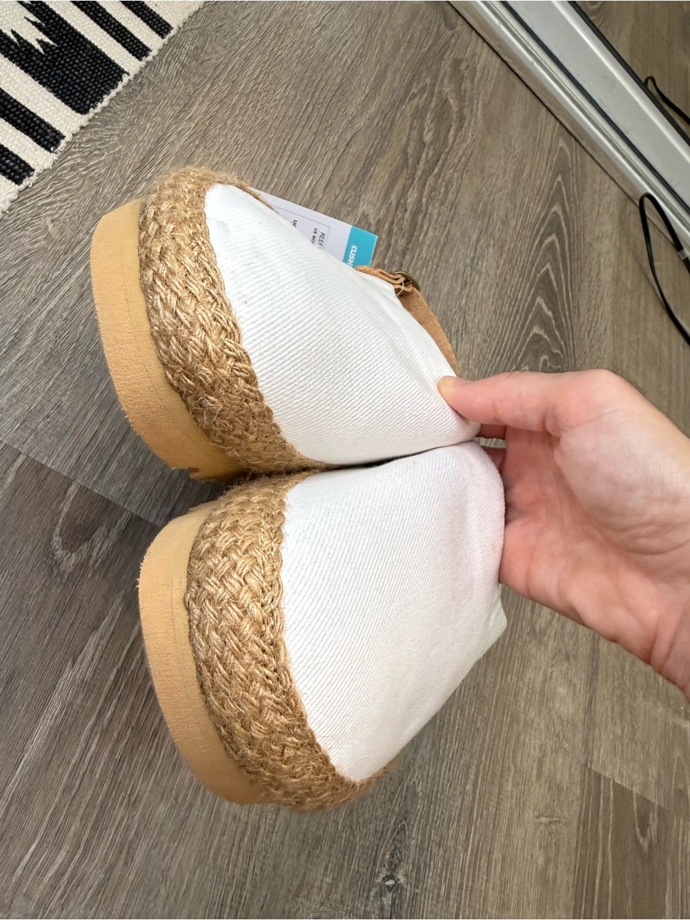 Reef Cushion Espadrilles Size 9 - Picture 2 of 7